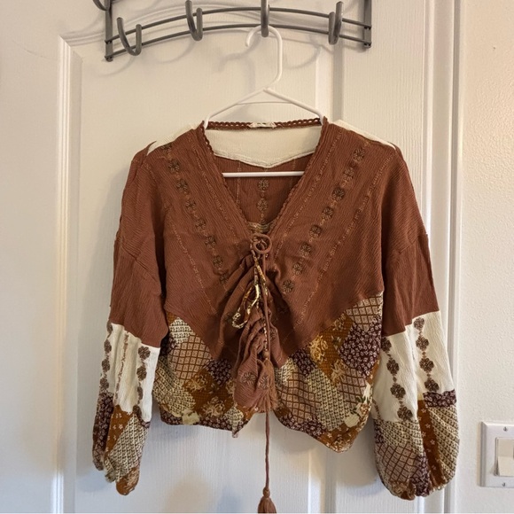 Miss Me Bohemian Patchwork 70’s Top - Picture 7 of 7